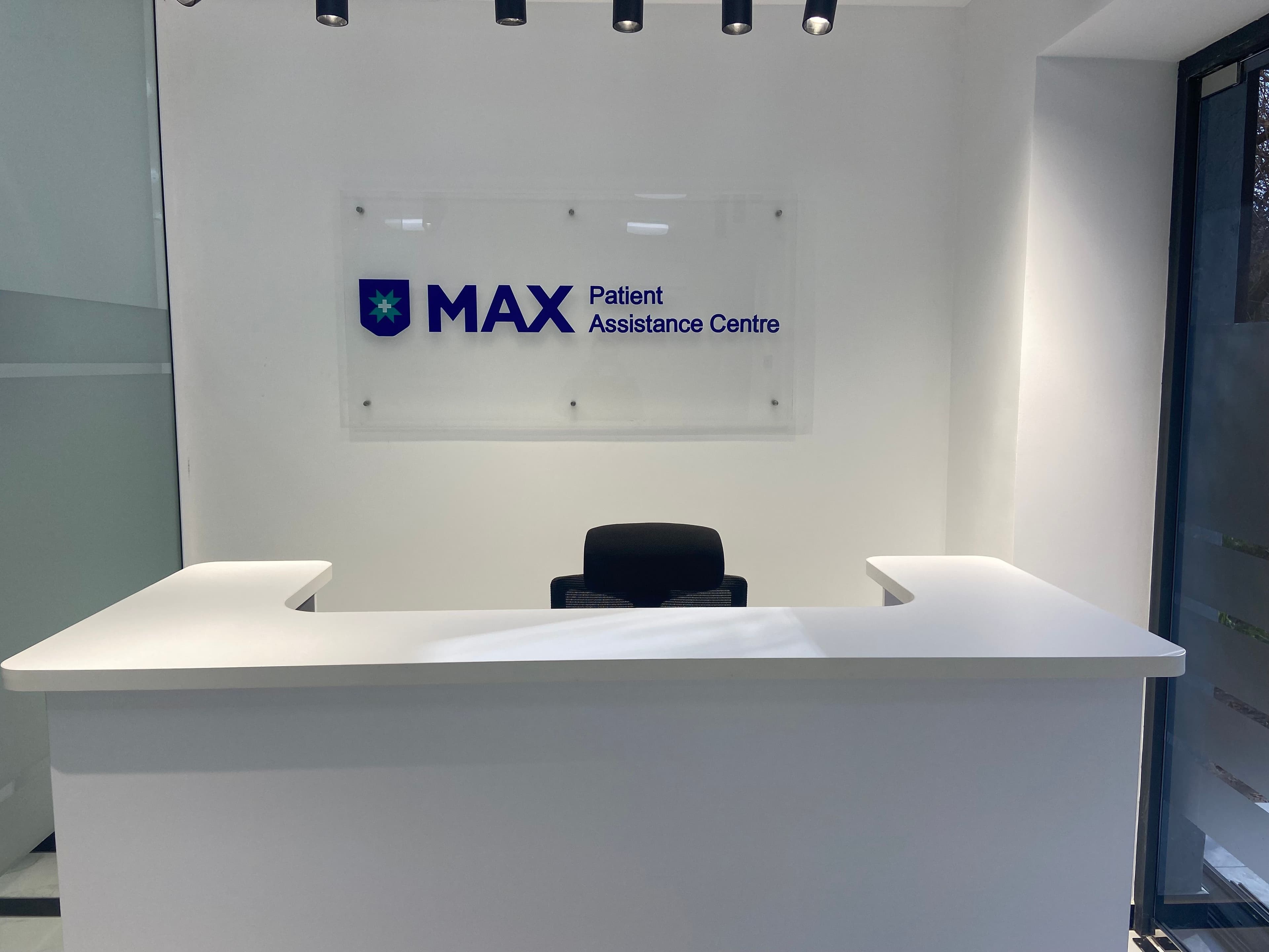 Max Healthcare office environment 3