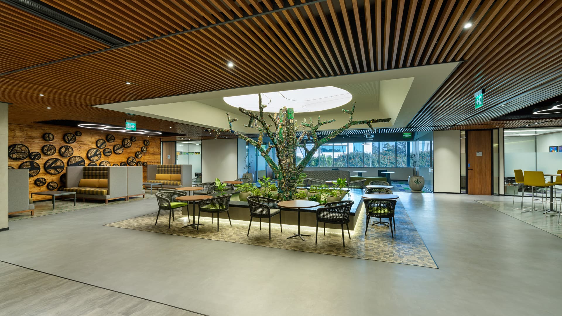 Dell Technologies office environment 2